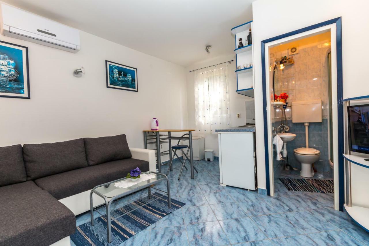 Apartmani "Ostro" Crikvenica Kraljevica Buitenkant foto
