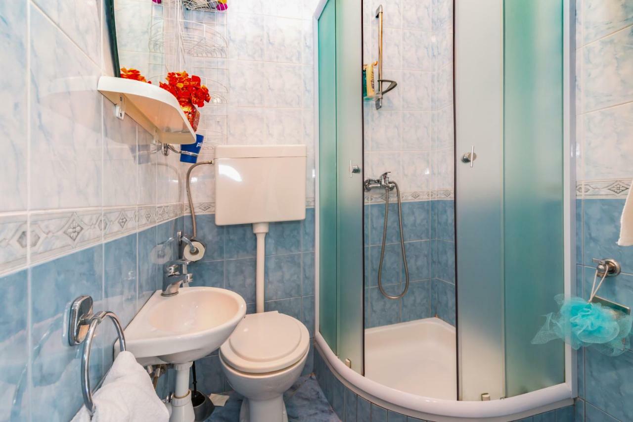Apartmani "Ostro" Crikvenica Kraljevica Buitenkant foto